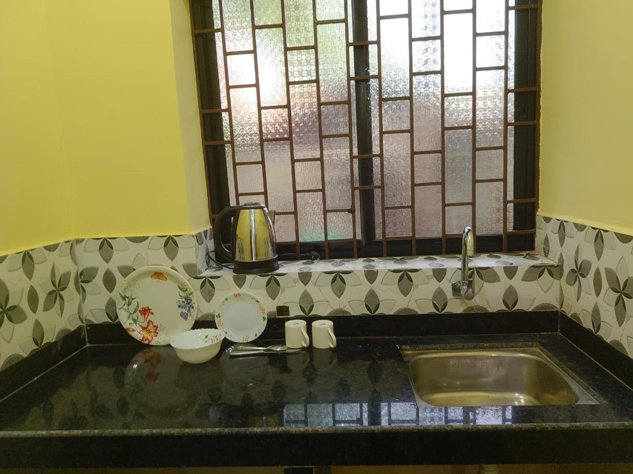 One Love Guest House مورجيم المظهر الخارجي الصورة
